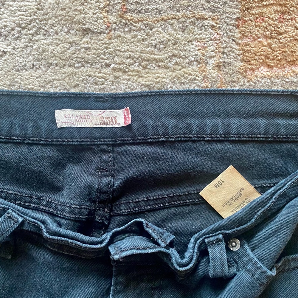 Levi’s Bootcut Jeans - Picture 3 of 3